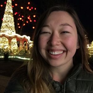 Meet your Posher, Alissa